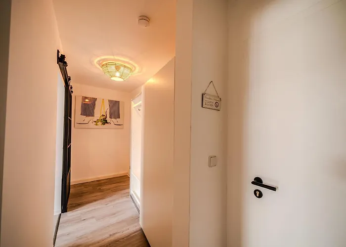 Gabriele * Waldenburg (Saxony)