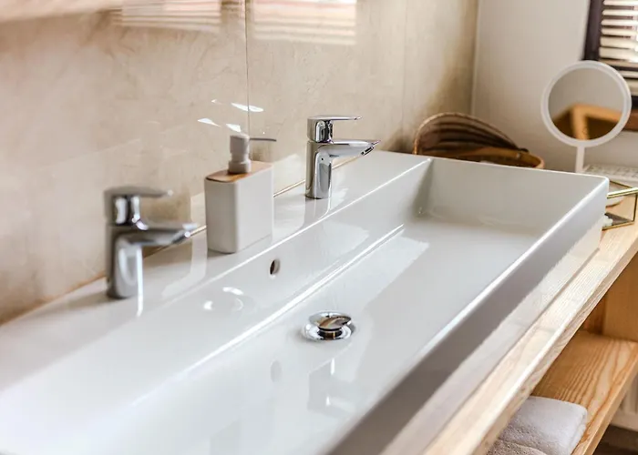 Gabriele * Waldenburg (Saxony)